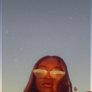 Meet your Posher, Marqia